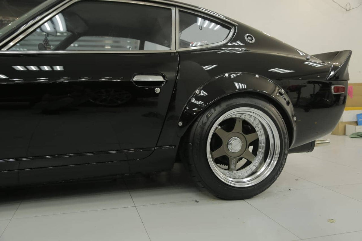 CEIKA Custom Coilovers for Nissan Datsun 240Z (70~73)