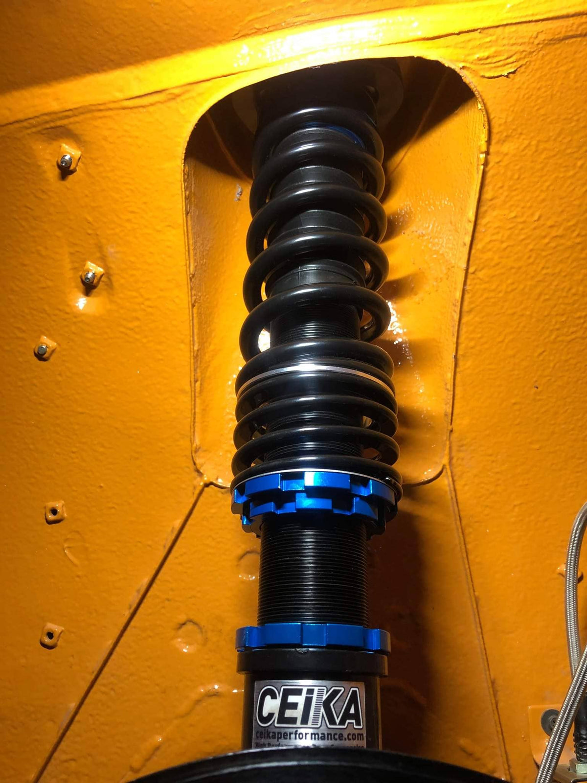 CEIKA Custom Coilovers for Nissan Datsun 240Z (70~73)